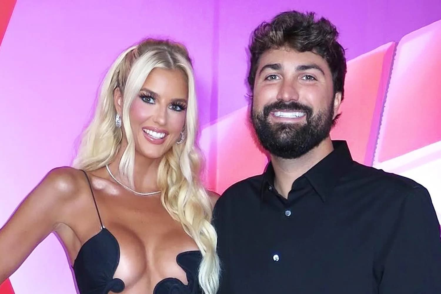 Blake Davis et Emma Hernan de Selling Sunset : retrouvailles surprises deux mois après leur rupture