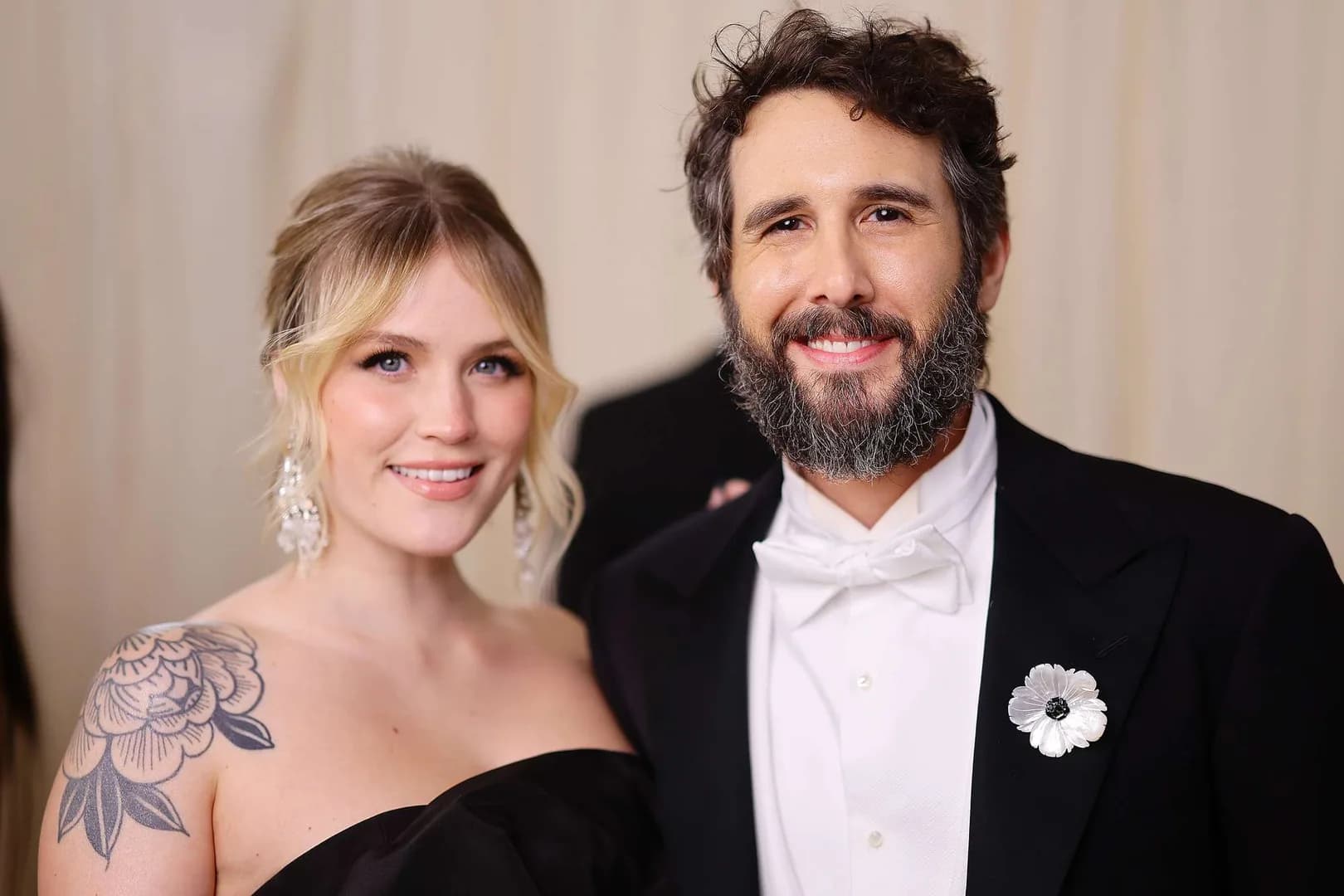 Josh Groban honoré sur Hollywood Walk of Fame en 2026, sa fiancée Natalie McQueen présente