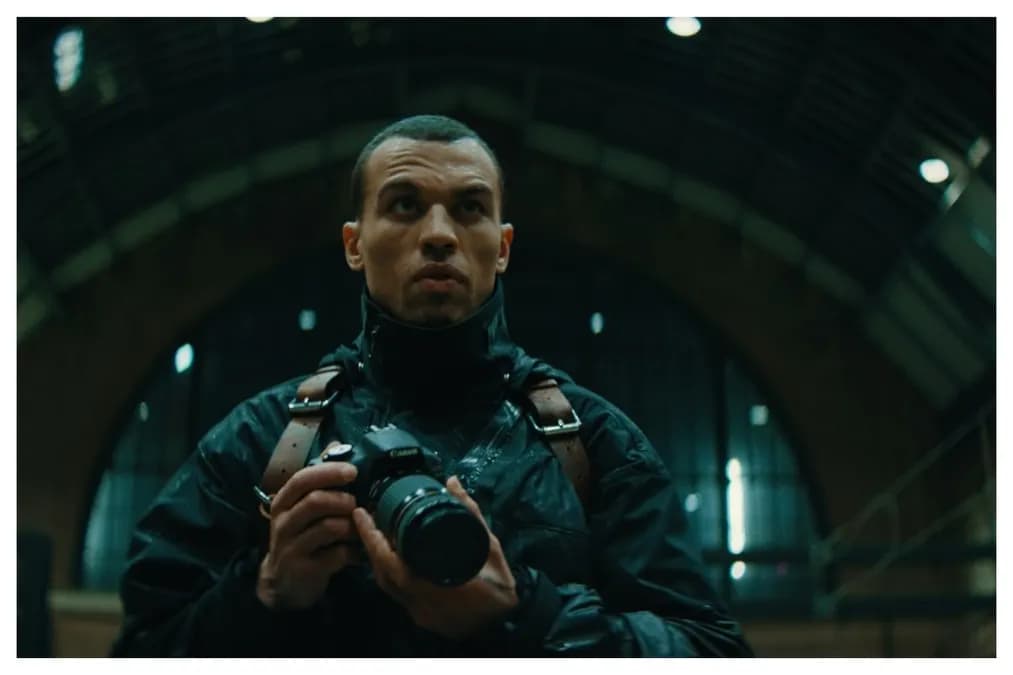 Dudley O'Shaughnessy et Iris Law dans Rain Catcher