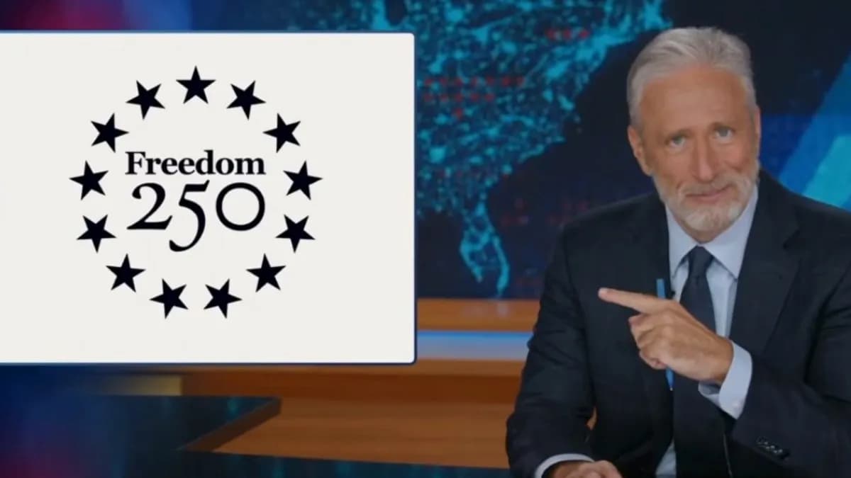 Jon Stewart critique le concert de Donald Trump