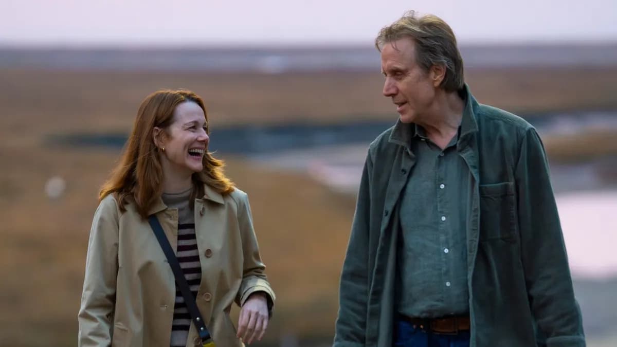 Laura Linney et Rhys Ifans : un duo poignant pour un film choc sur Parkinson