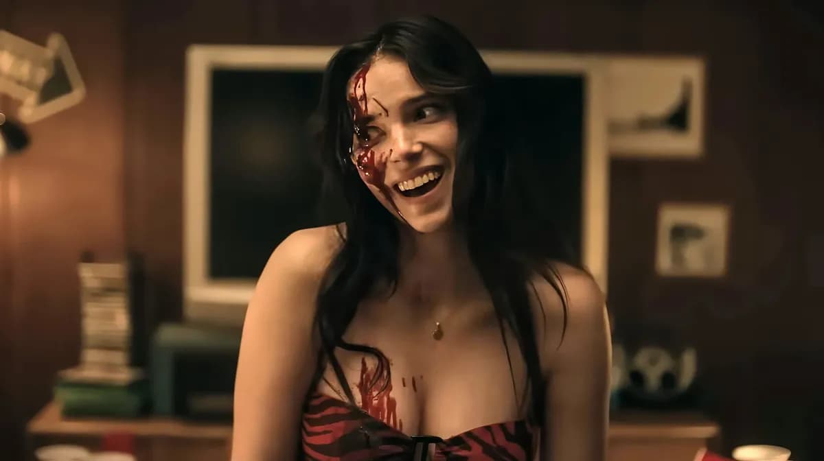 Inde Navarrette dévoile le destin choc de Nikki dans Obsession et son ascension en reine du scream
