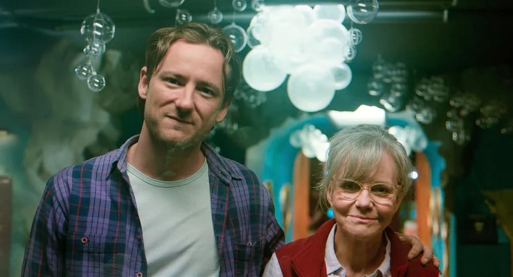 Remarkably Bright Creatures : Sally Field et Lewis Pullman dans un mélodrame émouvant mais décevant (2026)