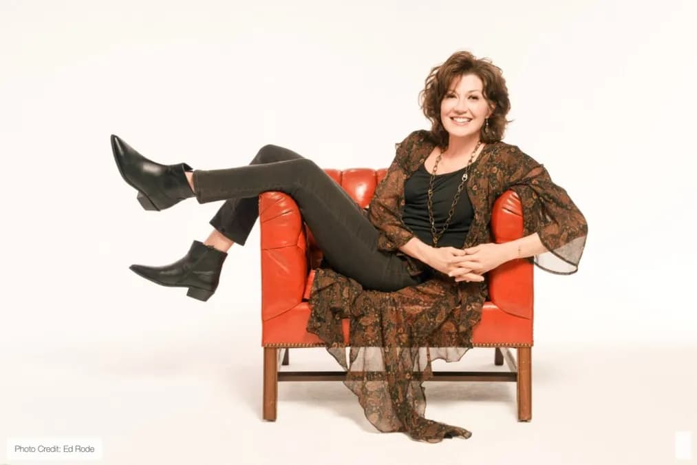 Amy Grant dévoile après 13 ans son album 'The Me That Remains' : un retour intime et lumineux