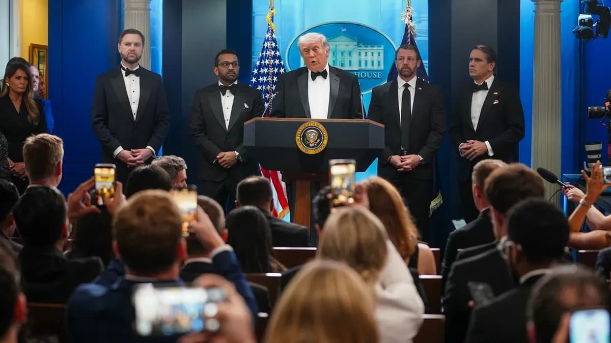 Donald Trump réagit après l’arrestation du tireur au dîner des correspondants : « Ce sont des fous »