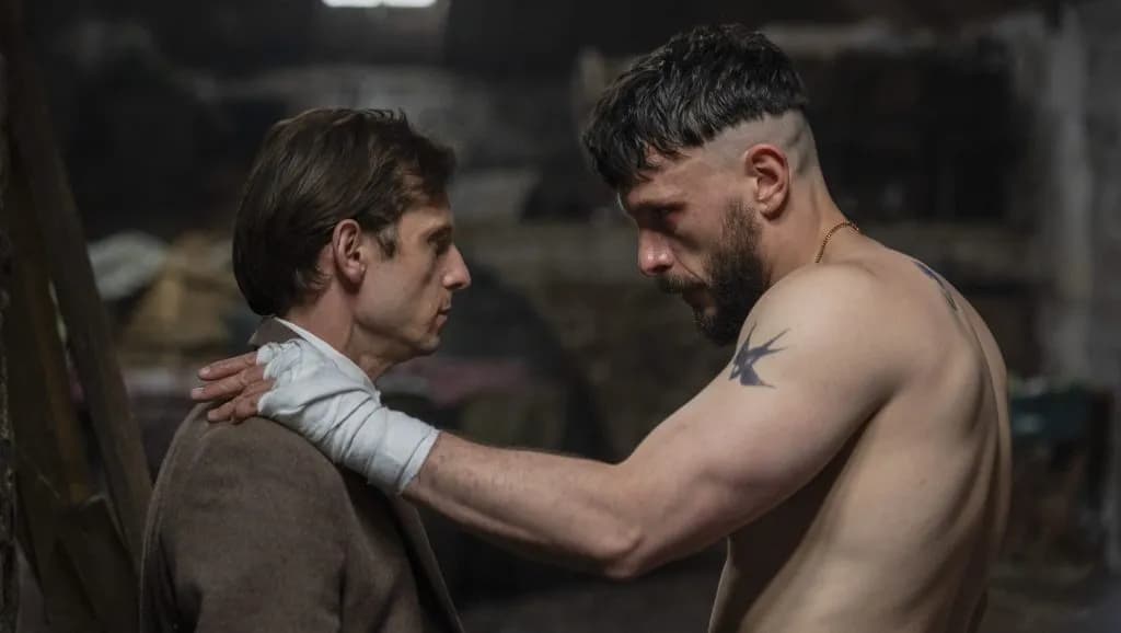 Jamie Bell a convaincu Richard Gadd de jouer le rôle « déraisonnable » dans Half Man