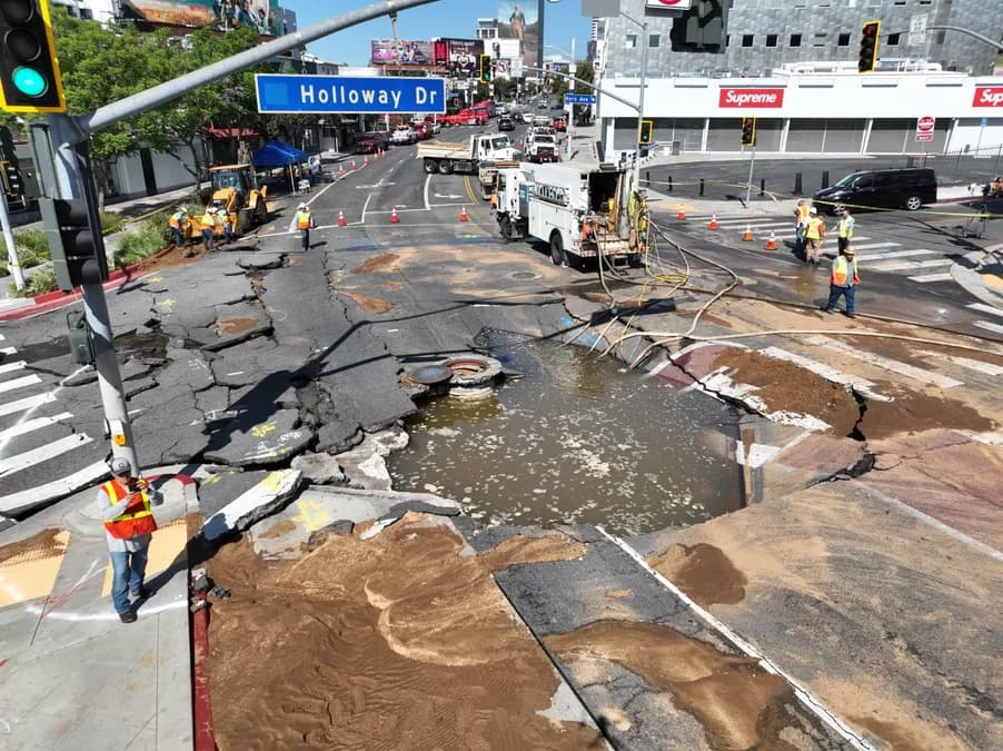 Inondations à West Hollywood : les routes et les entreprises autour de Sunset Strip fermées