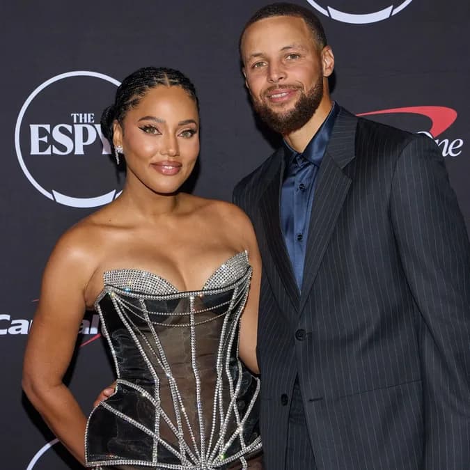 Steph Curry et Ayesha Curry : leur 15e anniversaire de mariage célébré en grande pompe