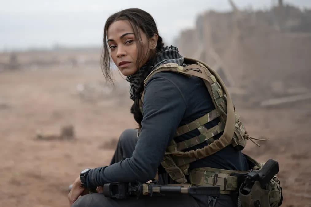 Zoe Saldaña dévoile la règle impitoyable de Taylor Sheridan sur ses tournages
