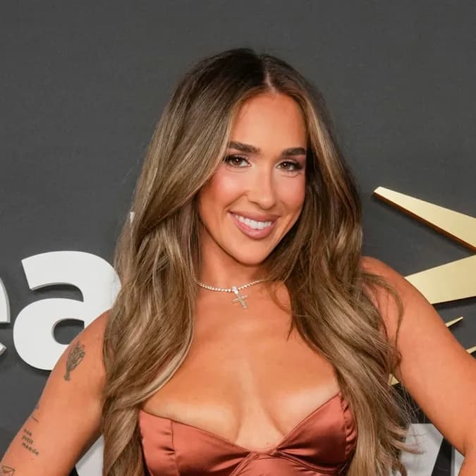 Ariana Biermann clarifie sa relation avec Hudson McLeroy après une brève réconciliation
