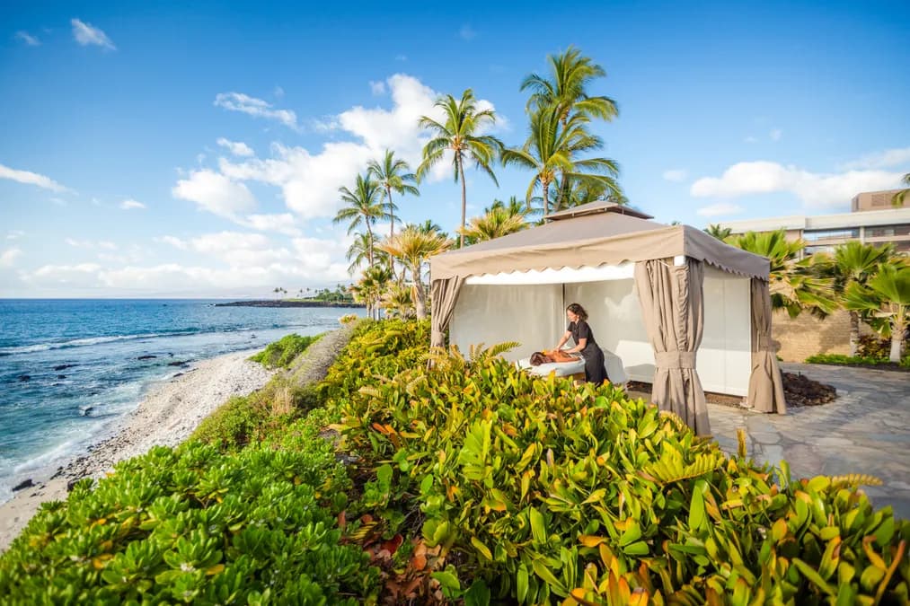 Les meilleurs hôtels Hilton à Hawaï : du resort de Waikiki aux adresses boutique