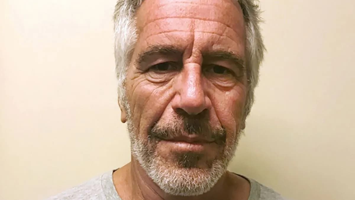Jeffrey Epstein à Saint-Tropez : les révélations choc sur ses liens avec les célébrités