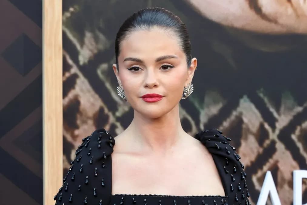 Selena Gomez face à la justice : son avocate qualifie les accusations de fraude de « sans fondement »