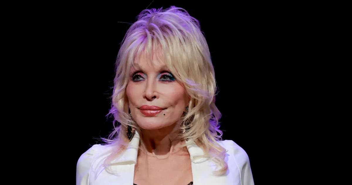 Dolly Parton se confie sur ses problèmes de santé : « J'ai traversé des moments difficiles »