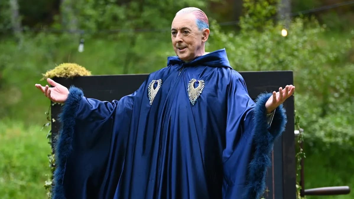 Alan Cumming remporte son troisième Emmy consécutif du meilleur animateur de télé‑réalité