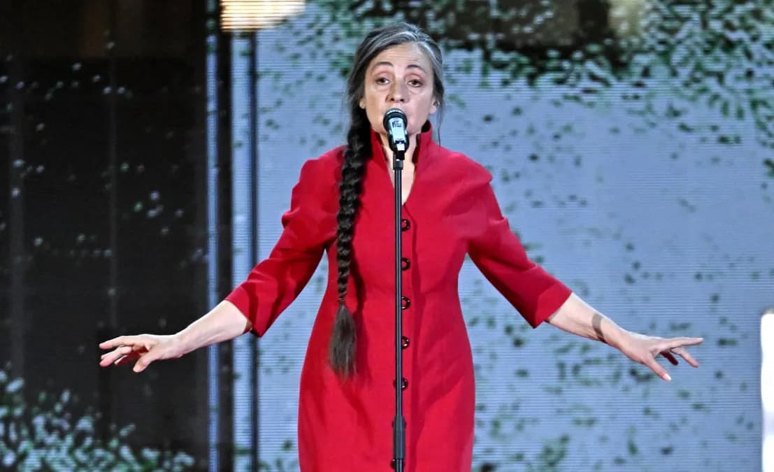 Catherine Ringer : Rahim Redcar et son fils Raoul offrent un concert émouvant aux obsèques