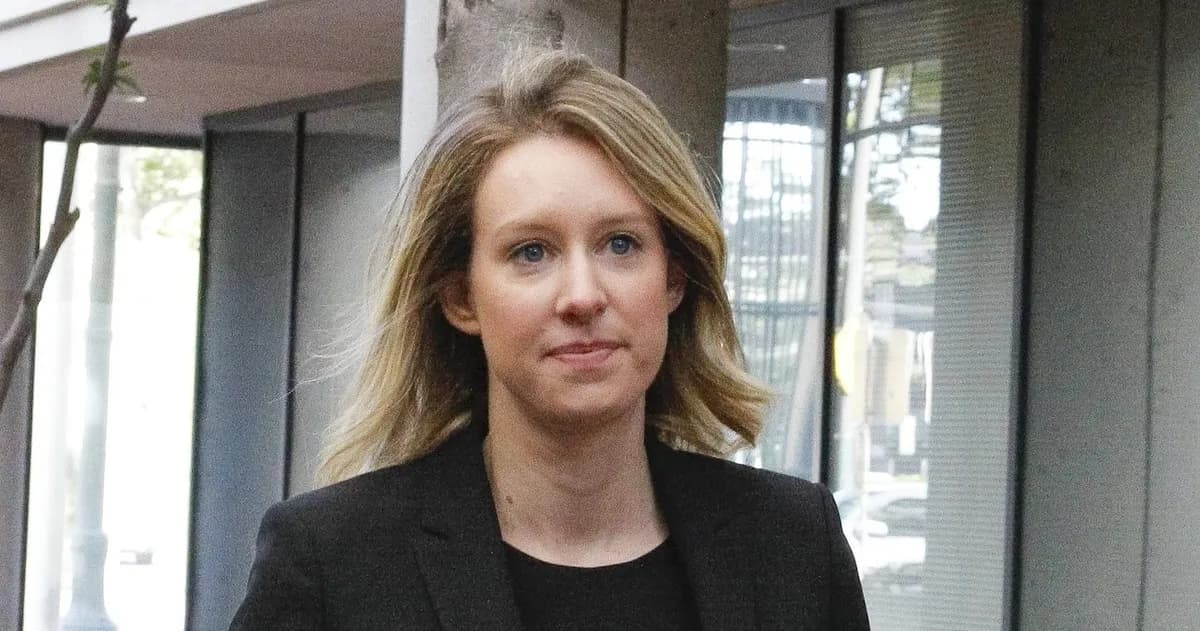 Elizabeth Holmes suscite la polémique avec son tweet sur la santé et la sécurité de son enfant