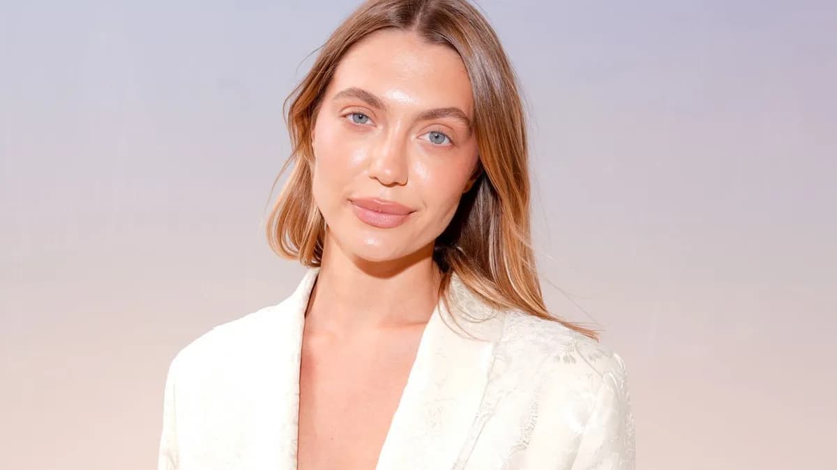 Héloïse Agostinelli rend hommage à Mathilde Favier après le défilé dédié de Dior