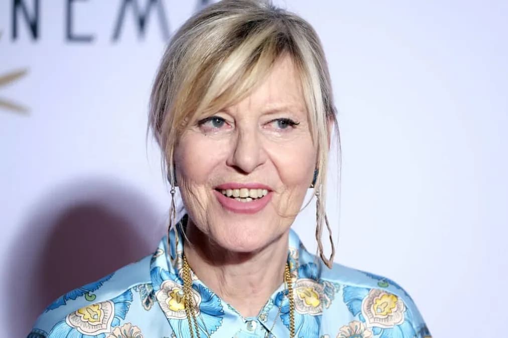 Chantal Ladesou dévoile sa recette anti‑âge à 78 ans : secrets d’une forme olympique