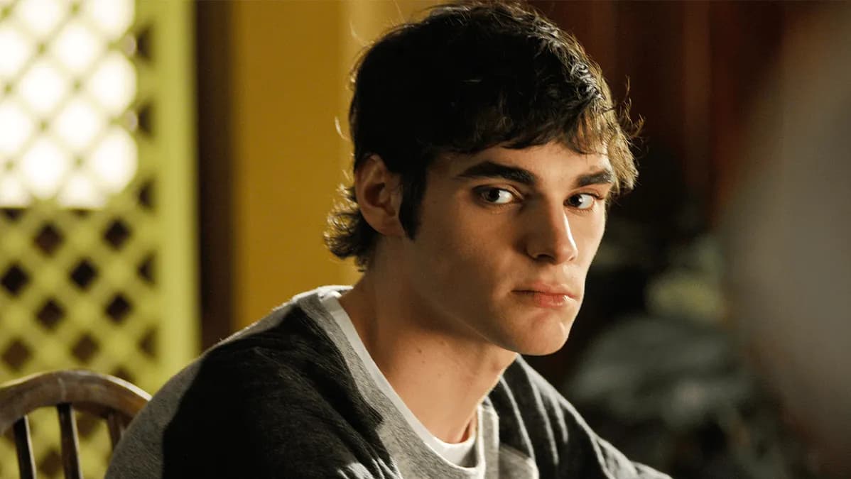 Breaking Bad : les stars rendent hommage à R.J. Mitte, le « Sweetheart of a Young Man »
