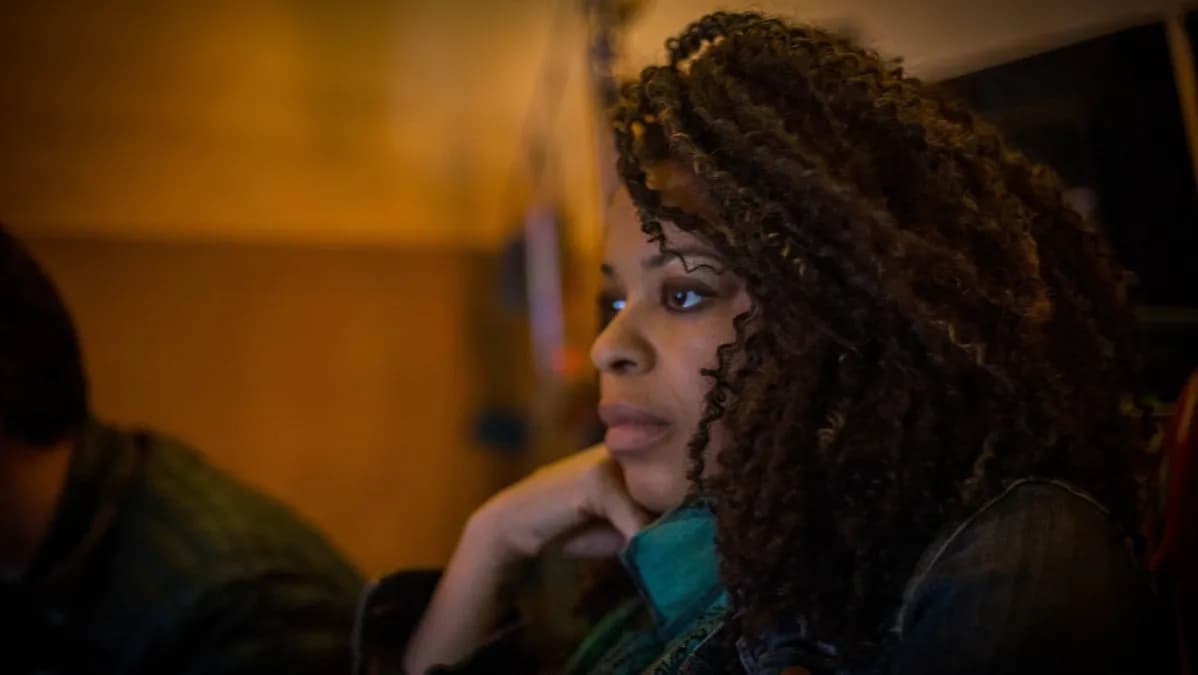 Nkechi Okoro Carroll et Greg Berlanti lancent le film Vineyard Haven sur un futur NBA star