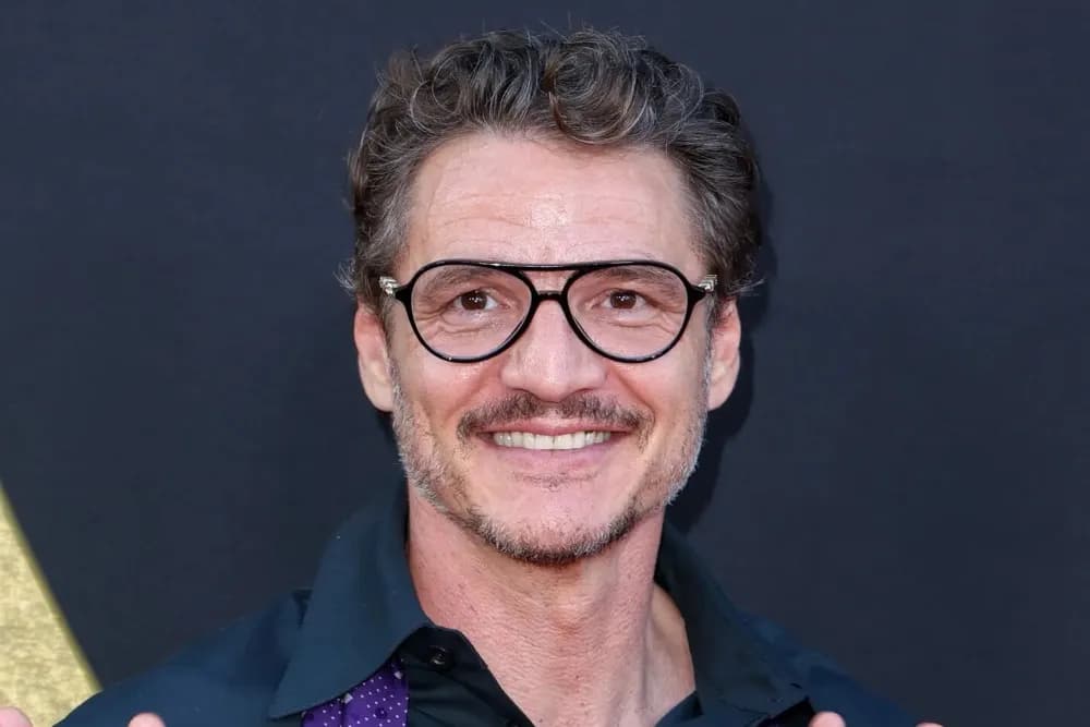 Pedro Pascal apprend le violoncelle pour le film Behemoth et révèle sa réplique d'Avengers : Doomsday