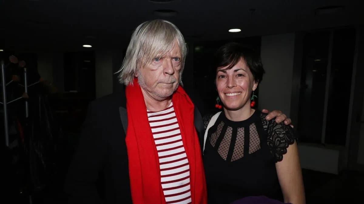Renaud et Cerise expulsés d'un vol Air Canada : pourquoi le chanteur a été débarqué ?