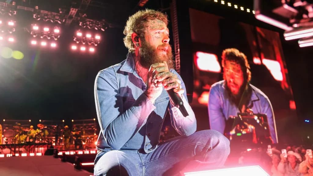 Post Malone reporte sa tournée en 2026 pour finaliser son nouvel album inédit