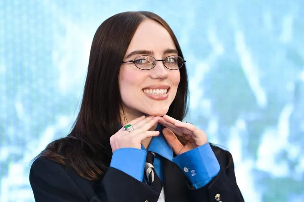 Billie Eilish en admiration : « Si Rihanna sort R9, je serai la première à collaborer »