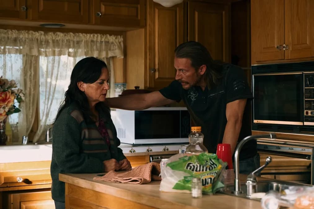 Euphoria Saison 3 : Laurie au cœur d’une guerre de drogue, Rue prise au piège