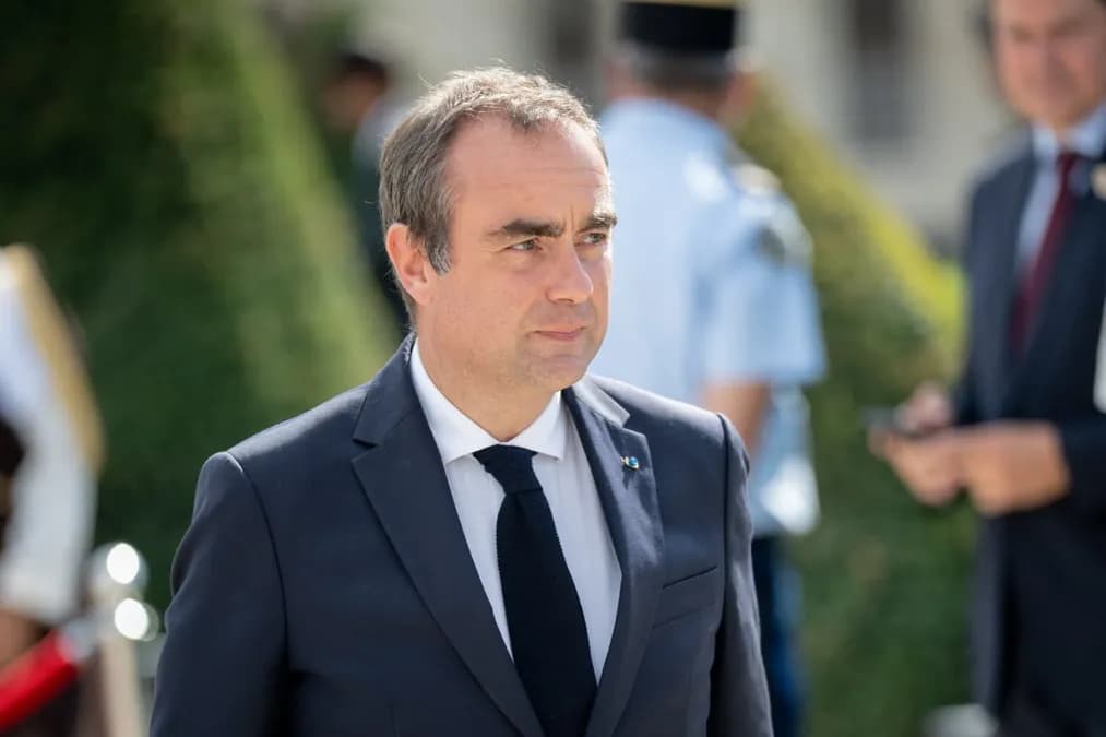 Sébastien Lecornu, un an à Matignon : les mystères de sa vie privée enfin dévoilés