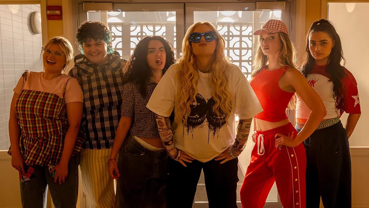 Rebel Wilson critiquée pour son film "Girl Group" : une comédie dérivée qui déçoit les fans